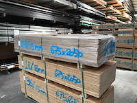 Osb platen 15mm 675x2050mm (23x) - afbeelding 2 van  2