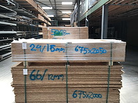 Osb platen 15mm 675x2050mm (24x) - afbeelding 2 van  3