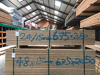 Osb platen 15mm 675x2050mm (24x) - afbeelding 1 van  2