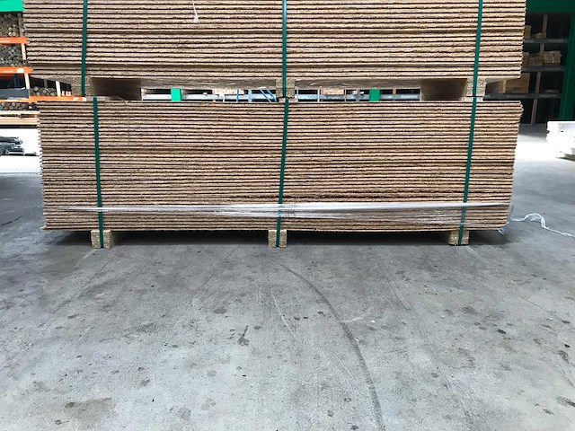 Osb platen 15mm 675x2050mm (36x) - afbeelding 4 van  4