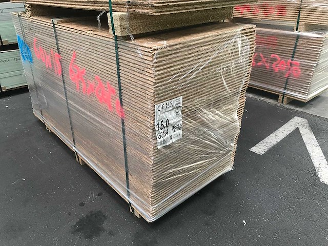 Osb platen 15mm 675x2050mm (60x) - afbeelding 2 van  3