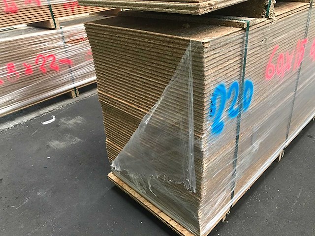 Osb platen 15mm 675x2050mm (60x) - afbeelding 3 van  3