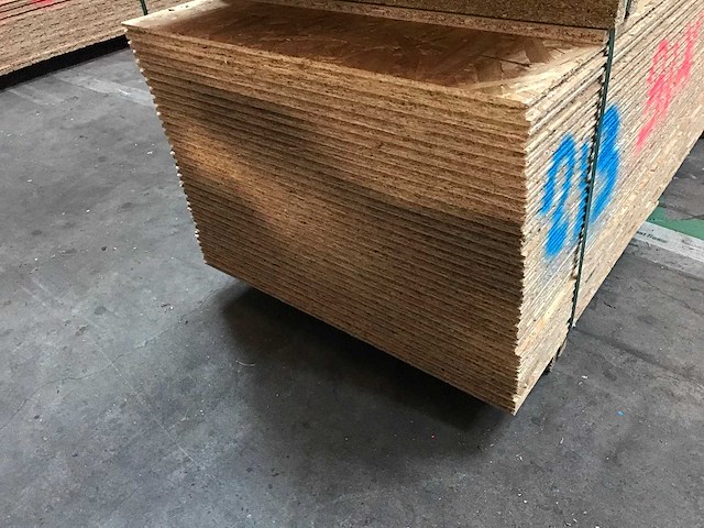 Osb platen 15mm 675x2500 (31x) - afbeelding 3 van  3