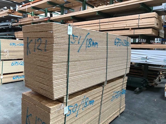 Osb platen 15mm 675x2500 (58x) - afbeelding 1 van  3