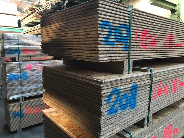 Osb platen 15mm 675x2500mm (19x) - afbeelding 3 van  3
