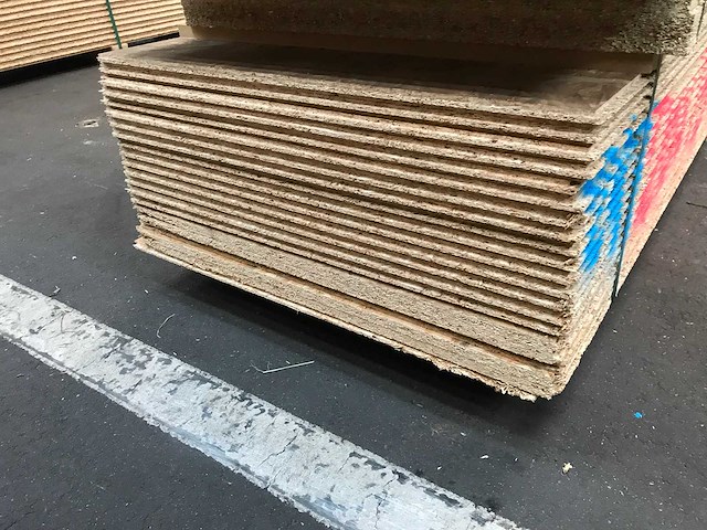 Osb platen 15mm 675x2500mm (20x) - afbeelding 2 van  2