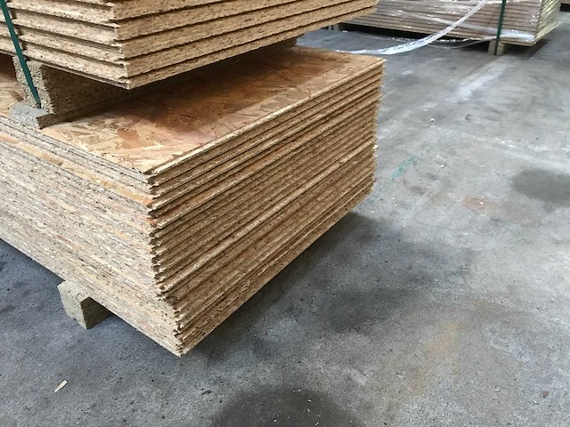 Osb platen 15mm 675x2500mm (23x) - afbeelding 2 van  3