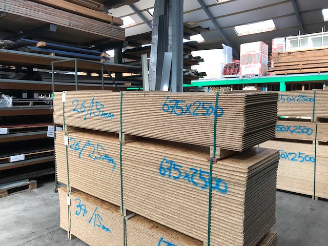Osb platen 15mm 675x2500mm (26x) - afbeelding 3 van  3