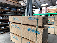 Osb platen 15mm 675x2500mm (26x) - afbeelding 3 van  3