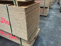Osb platen 15mm 676x2500mm (43x) - afbeelding 1 van  1