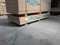 Osb platen 15mm 900x2000mm (14x) - afbeelding 1 van  4