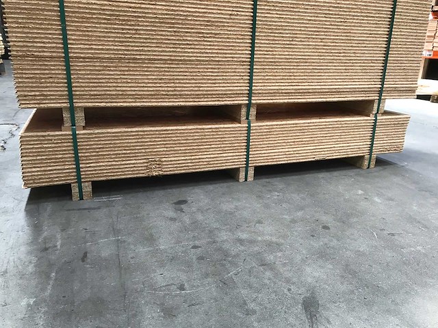 Osb platen 15mm 900x2000mm (14x) - afbeelding 4 van  4