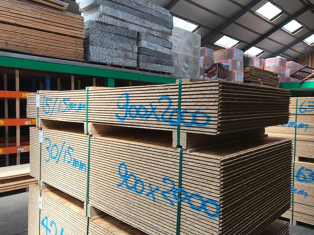 Osb platen 15mm 900x2000mm (15x) - afbeelding 3 van  3
