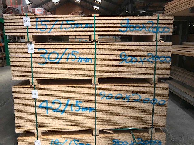 Osb platen 15mm 900x2000mm (30x) - afbeelding 2 van  3