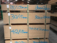 Osb platen 15mm 900x2000mm (30x) - afbeelding 2 van  3
