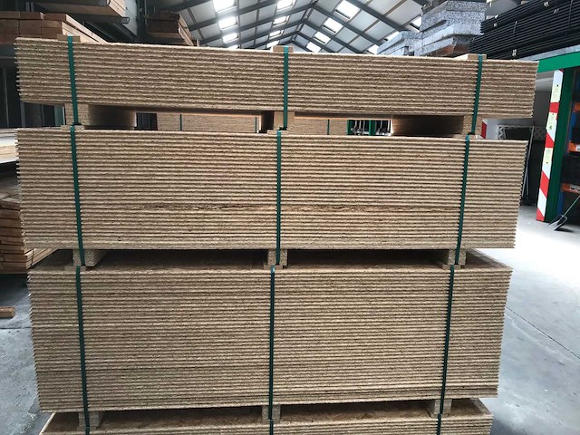 Osb platen 15mm 900x2000mm (30x) - afbeelding 3 van  3