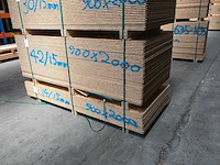 Osb platen 15mm 900x2000mm (42x) - afbeelding 3 van  3
