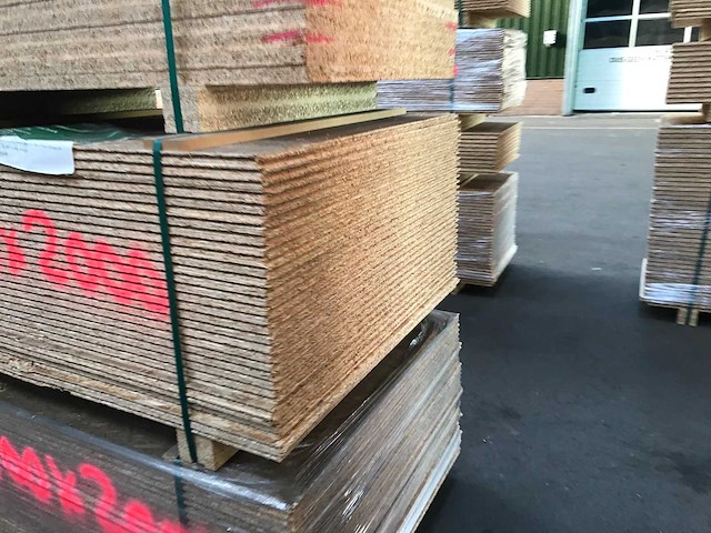 Osb platen 16mm 900x2000mm (31x) - afbeelding 2 van  3