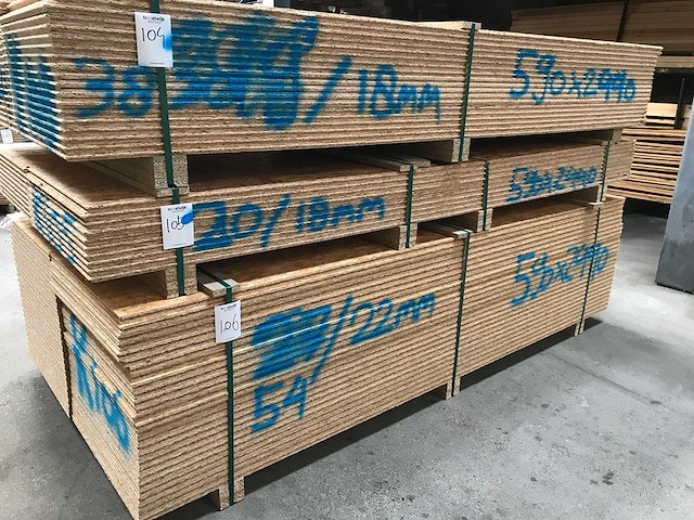 Osb platen 18mm 590x2440mm (20x) - afbeelding 1 van  3