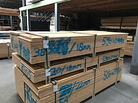 Osb platen 18mm 590x2440mm (38x) - afbeelding 1 van  3
