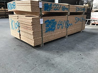 Osb platen 18mm 590x2440mm (64x) - afbeelding 1 van  3