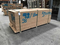Osb platen 18mm 590x2440mm (98x) - afbeelding 1 van  3