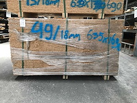 Osb platen 18mm 635x1690mm (49x) - afbeelding 1 van  3