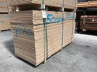 Osb platen 18mm 635x1690mm (50x) - afbeelding 1 van  4
