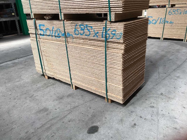 Osb platen 18mm 635x1690mm (50x) - afbeelding 3 van  4