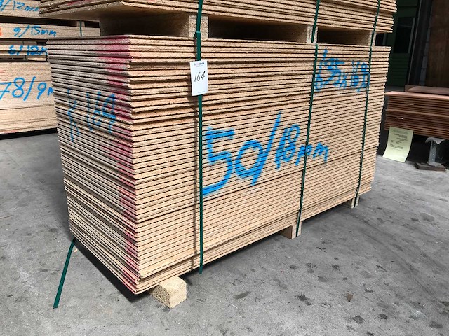 Osb platen 18mm 635x1690mm (50x) - afbeelding 1 van  3