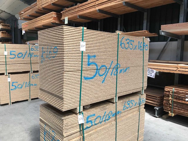 Osb platen 18mm 635x1690mm (50x) - afbeelding 1 van  3