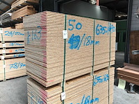Osb platen 18mm 635x1690mm - afbeelding 1 van  4