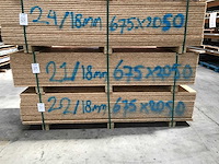Osb platen 18mm 675x2050mm (21x) - afbeelding 2 van  3
