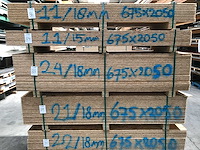 Osb platen 18mm 675x2050mm (24x) - afbeelding 2 van  3