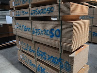 Osb platen 18mm 675x2050mm (24x) - afbeelding 3 van  3