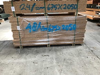 Osb platen 18mm 675x2050mm (48x) - afbeelding 2 van  4
