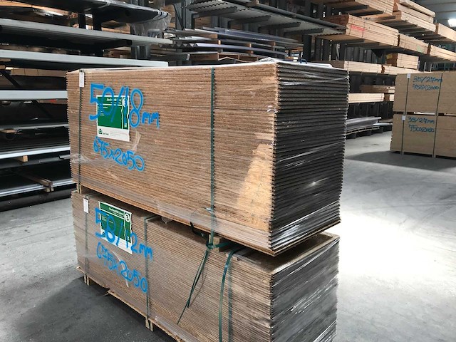 Osb platen 18mm 675x2050mm (50x) - afbeelding 3 van  3