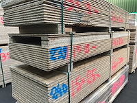 Osb platen 18mm 675x2500mm (11x) - afbeelding 1 van  3