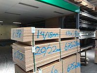 Osb platen 18mm 675x2500mm (14x) - afbeelding 1 van  3