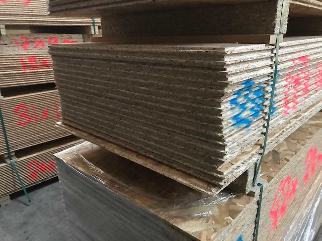 Osb platen 18mm 675x2500mm (17x) - afbeelding 2 van  3