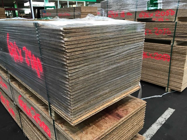 Osb platen 18mm 675x2500mm (30x) - afbeelding 2 van  3