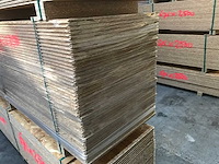 Osb platen 18mm 675x2500mm (42x) - afbeelding 2 van  3