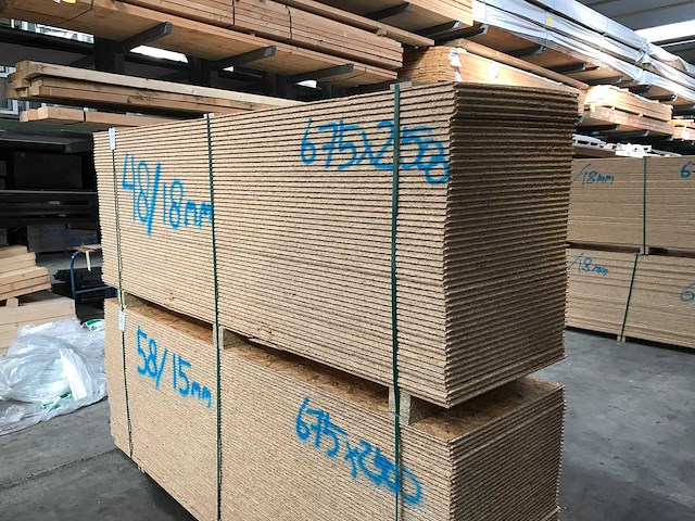 Osb platen 18mm 675x2500mm (48x) - afbeelding 3 van  3