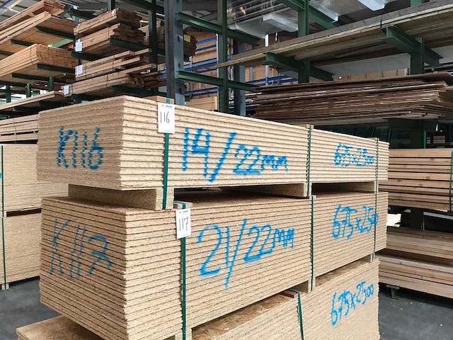 Osb platen 22mm 675x2500mm (21x) - afbeelding 1 van  3