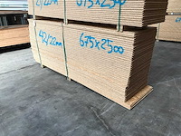 Osb platen 22mm 675x2500mm (42x) - afbeelding 3 van  3