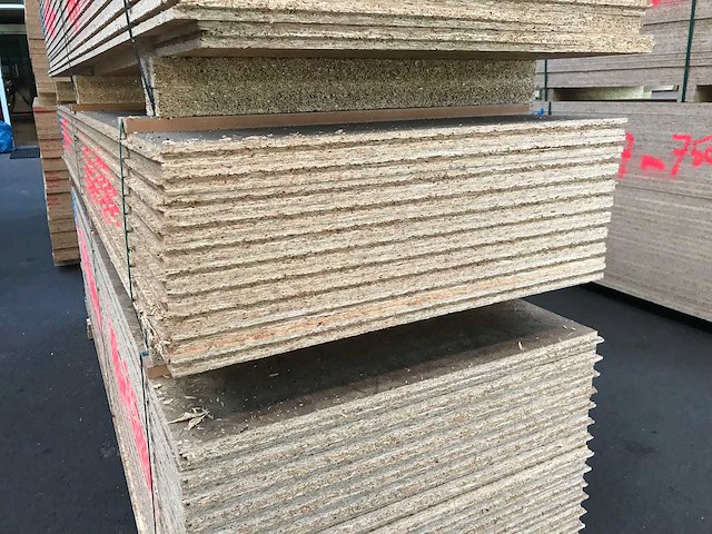 Osb platen 25mm 675x2500mm (10x) - afbeelding 2 van  2