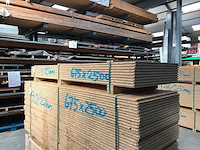 Osb platen 25mm 675x2500mm (9x) - afbeelding 3 van  3