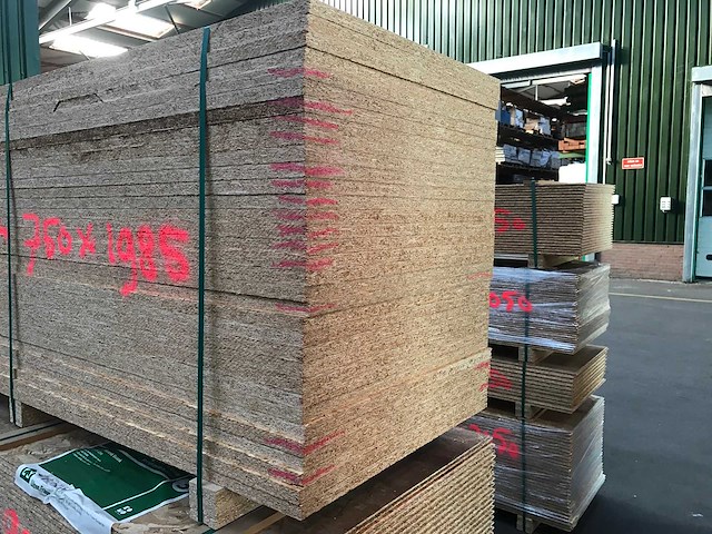 Osb platen 25mm 750x2000mm (33x) - afbeelding 1 van  2