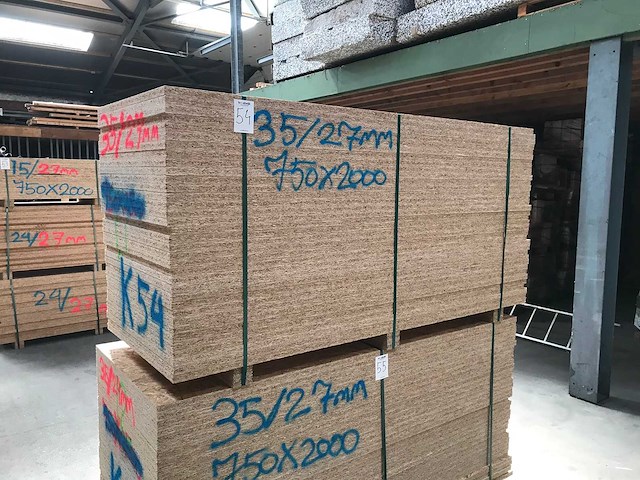 Osb platen 27mm 750x2000mm (35x) - afbeelding 1 van  4