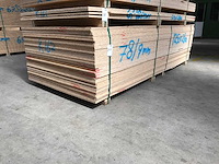 Osb platen 9mm 1250x2800mm (78x) - afbeelding 1 van  4